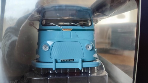 Miniature neuve renault - neuve,