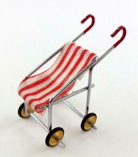 Maison de Poupées Miniature Maternelle Accessoire Filles Jouet Bébé Poussette