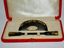 Ancien peigne de travail