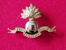 INSIGNE MILITAIRE  - ECOLE