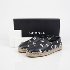 CHANEL Espadrilles logo CC 37