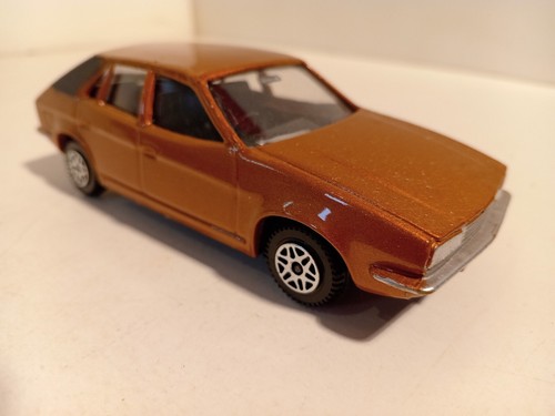 Dinky toys 123 austin - dinky,
