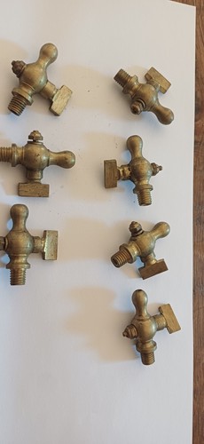 Petit robinet laiton - ,