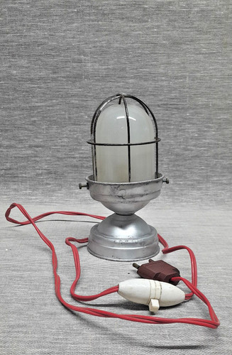Petite lampe veilleuse - lampe, en