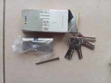 NEUF CYLINDRE DE SERRURE DE PORTE  LEGALLAIS 30 x 40.... 5 CLES