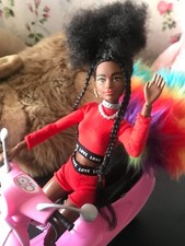 Barbie: Extra N1 noire africaine afro