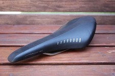 Selle kium Fizik ARIONE, noire
