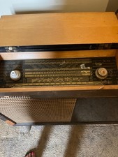 meuble hifi vintage - platine et radio. En état de marche mais à restaurer 