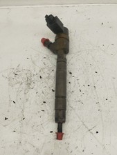 0445110121 INJECTEUR / 834650