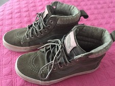 CHAUSSURES MONTANTES FILLE "VANS" SK8-HI MTE - P 31