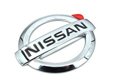 Véritable Neuf Nissan Badge