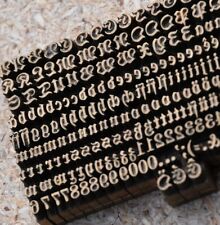 Police de Caractères à dorer 3 mm fer reliure dorure bronze/laiton ancien cuir .