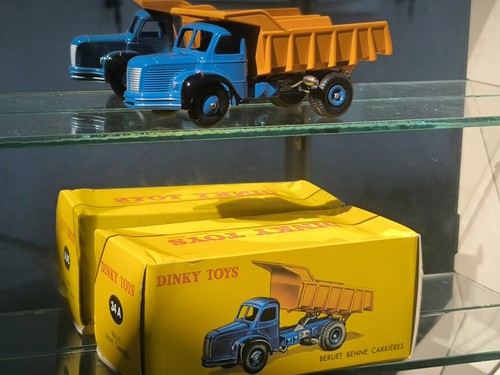 Dinky toys camion berliet - 34,