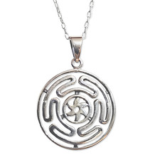 Collier et boîte de