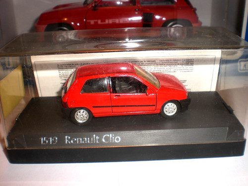 Renault clio saloon 1991 - renault,