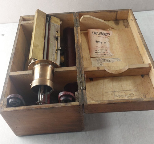 Ancien ébullioscope - , en