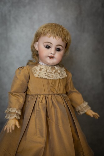 Robe pour poupée - ,