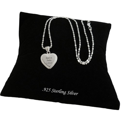Collier cœur gravé - en,