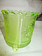  PETIT POT TRIPODE  VERRE  OURALINE DLG PORTIEUX   URANIUM GLASS-TESTE UV