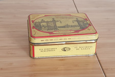 Ancienne boite en tole