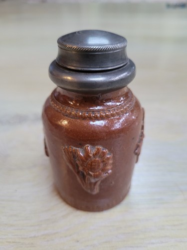 Pot priser tabac en gres - pot, a
