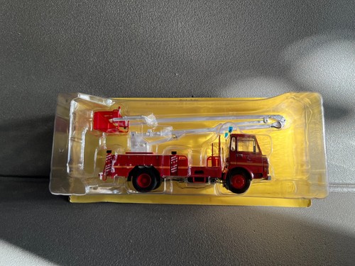 Voiture miniature camion - voiture,