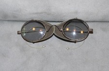 ancienne paire lunette solaire ronde en acier à cache poussière 19ème