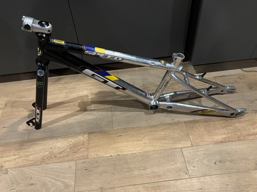 Vintage mid school bmx - mid, gt