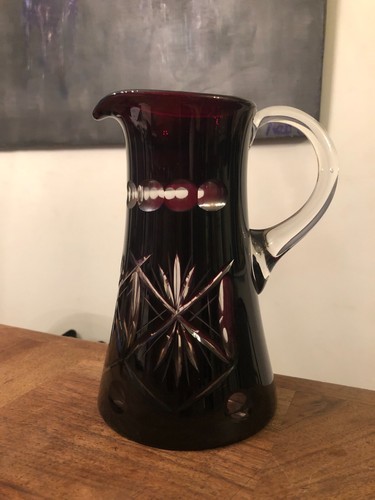Gros pichet verre ou - en,