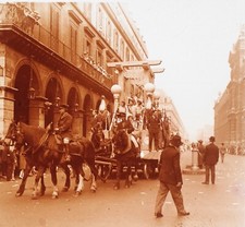 FRANCE PARIS Carnaval Fête