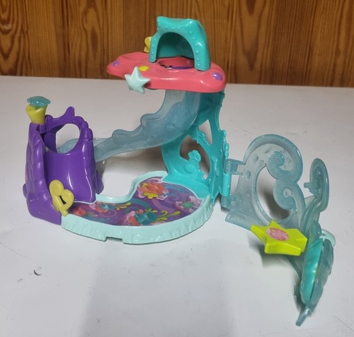 Mega toys mini - mega, univers