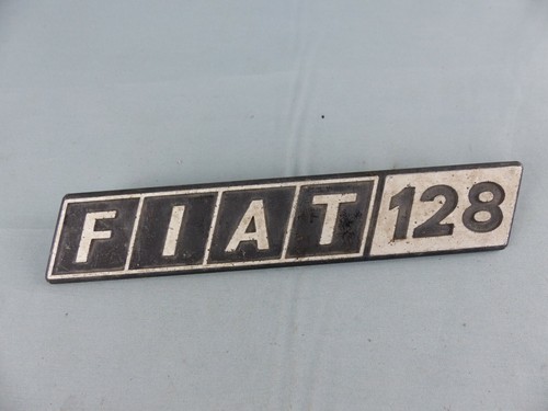 Fiat 128 ancien - ancien, sigle