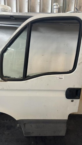 Porte avant gauche - , daily