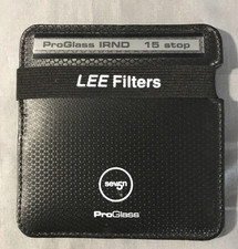 Filtre à densité neutre Lee Filters Sev5n ProGlass IRND 15 arrêts 75 x 90 mm