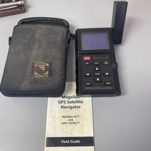 Magellan meridian navigator - meridian, xl