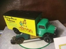 CORGI CLASSICS NEUF 1/43