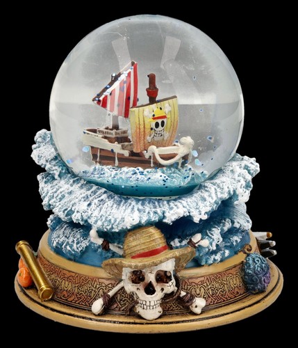 Schneekugel one piece - schneekugel,