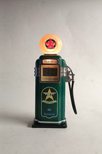 Pompe à essence "ACME Oil &