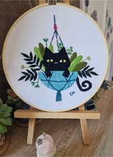 Tableau  Cadre Broderie Chat Sur Chevalet Fait Main 