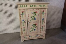Armoire de poupée bois peint