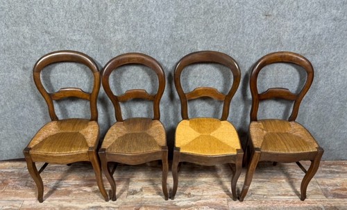 Superbe série chaises - série,