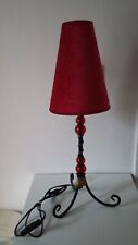 ANCIENNE LAMPE FER FORGE PLASTIQUE ROUGE FIL DORE ABAT JOUR VELOURS VINTAGE 1980