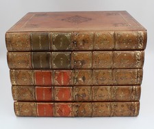 Boite Coffret De Faux Livres En Trompe l' Oeil à 5 tiroirs