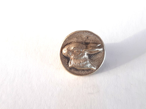 Anciens boutons chasse lapin - anciens,
