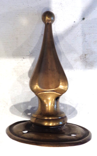 Casque pointe - à,