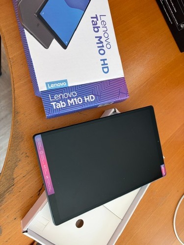 Lenovo tab m10 - m10, go,