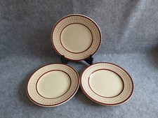 3 assiettes à dessert