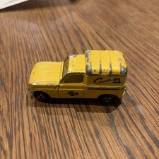 Voiture Majorette Numéro 230 Renault 4L Échelle 1/55 La Poste 