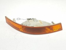 8200163918 feu avant droit