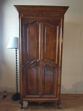 Bonnetière Homme debout parfait état